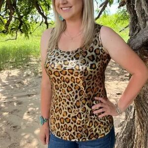 NWOT- ANIMAL PRINT TOP- Size S fits more like a M- never been worn
